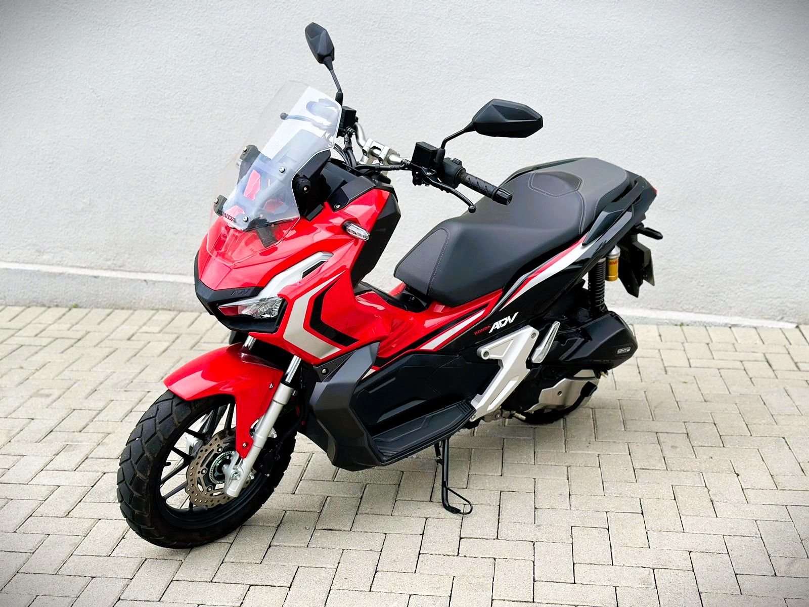 Honda Adv 150