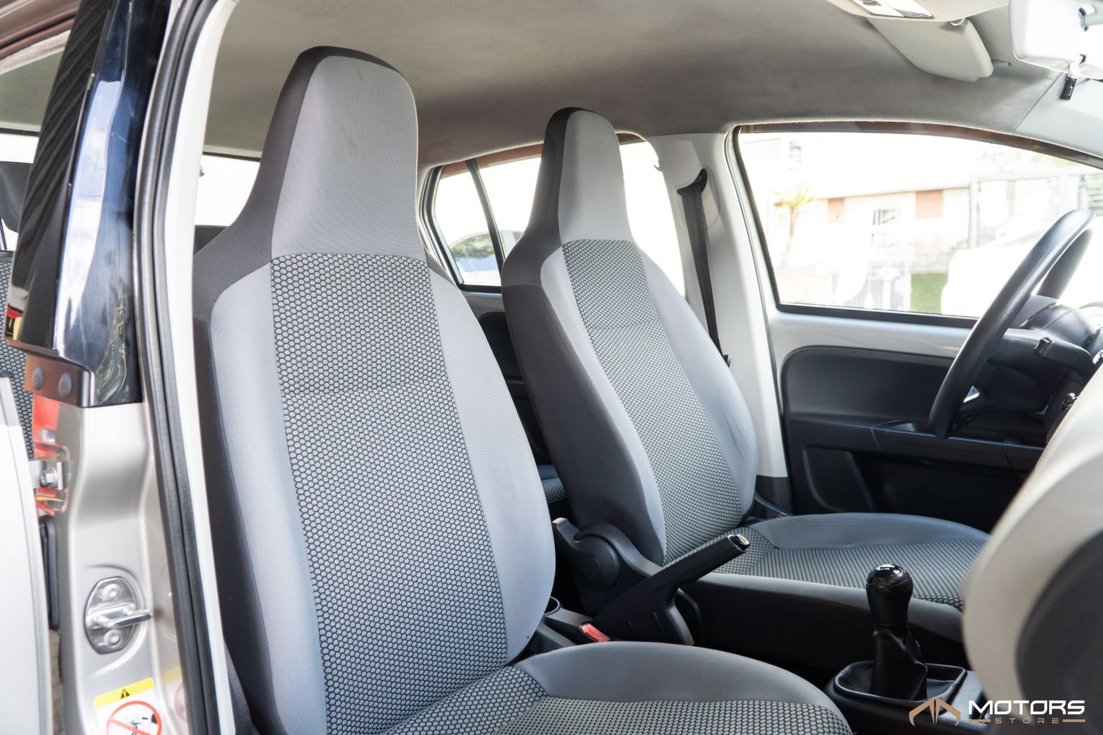 Volkswagen Up Move 1.0 Total Flex 12V 5P - Imagem 6