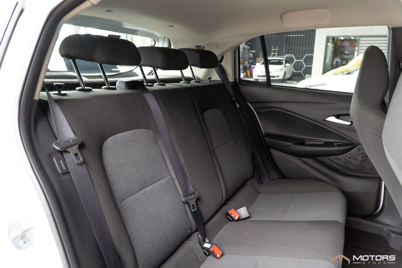 Chevrolet Onix Hatch 1.0 12V Flex 5P Mec - Imagem 8