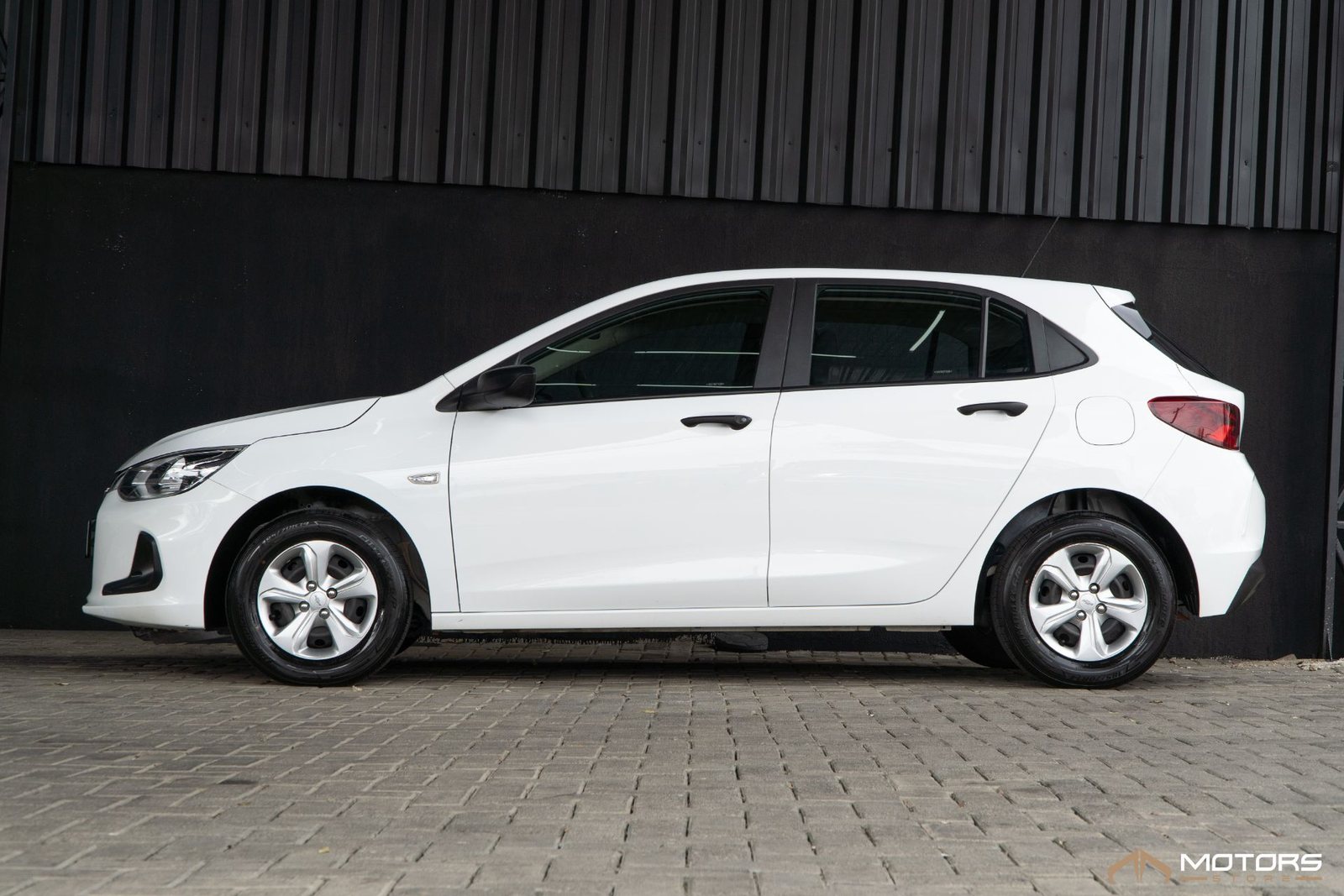 Chevrolet Onix — foto 3