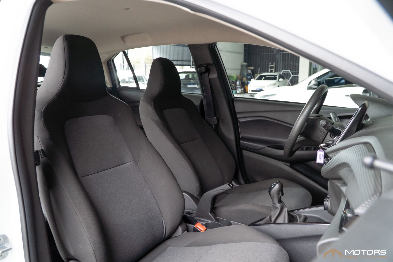 Chevrolet Onix Hatch 1.0 12V Flex 5P Mec - Imagem 7
