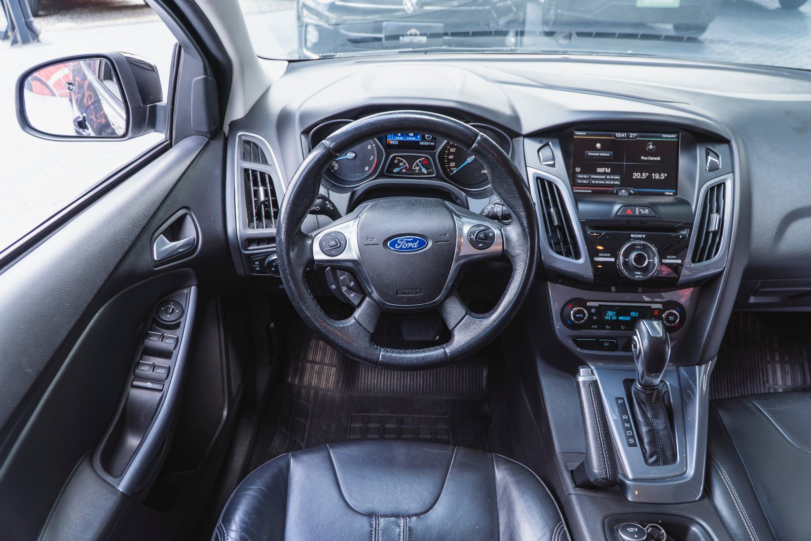 Ford Focus Ti AT 2.0 Hb - Imagem 16