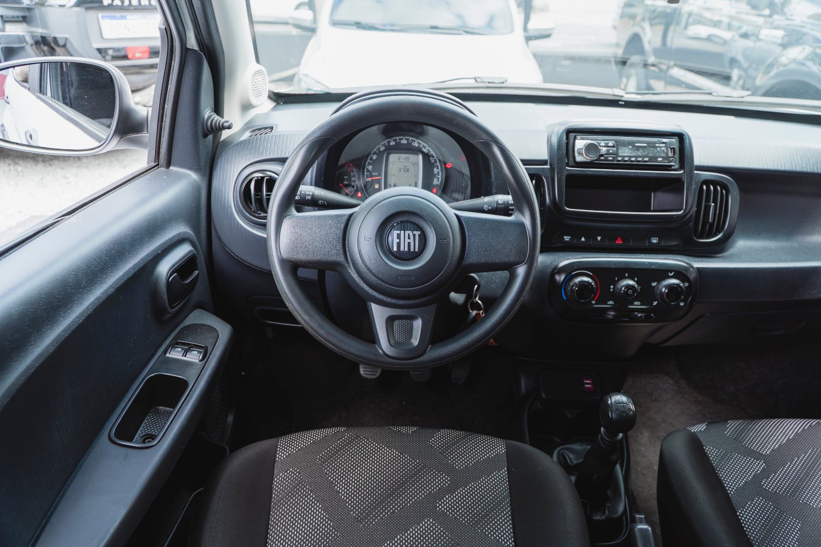 Fiat Mobi Like - Imagem 12